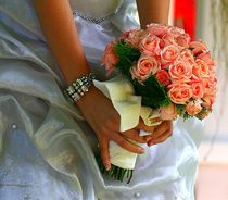 Bouquet of coral roses